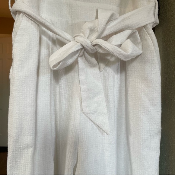 Urban Outfitters Lost + Wander WHITE SANDS JUMPSUIT size S - Picture 7 of 16